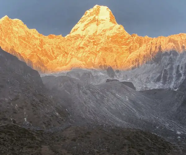 Ama Dablam Base Camp Kongma La Pass Trek
