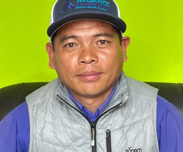 Konchhyok Hissi Lama